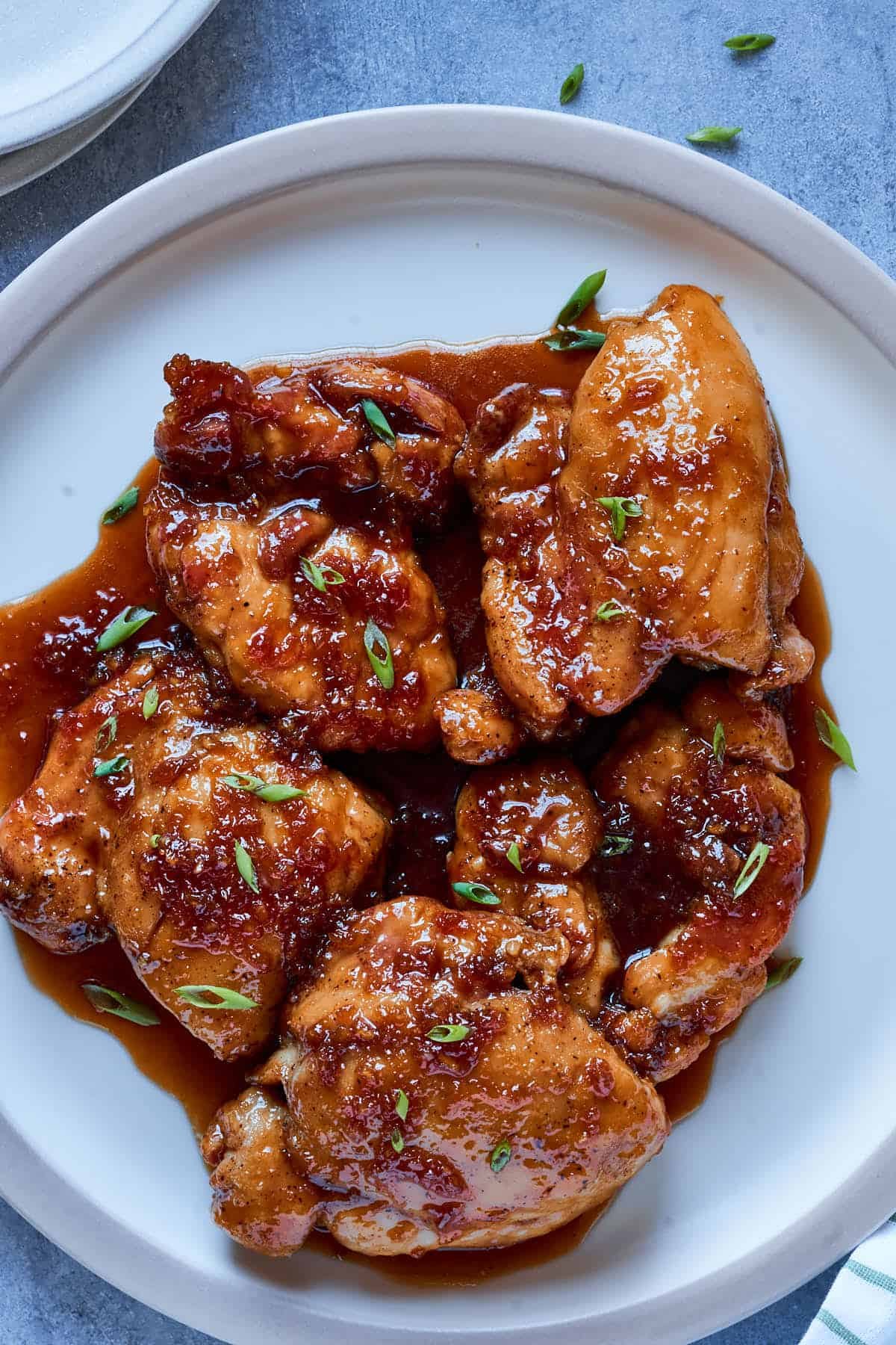 tượng gà trống bằng đá đen bao nhiêu tiền