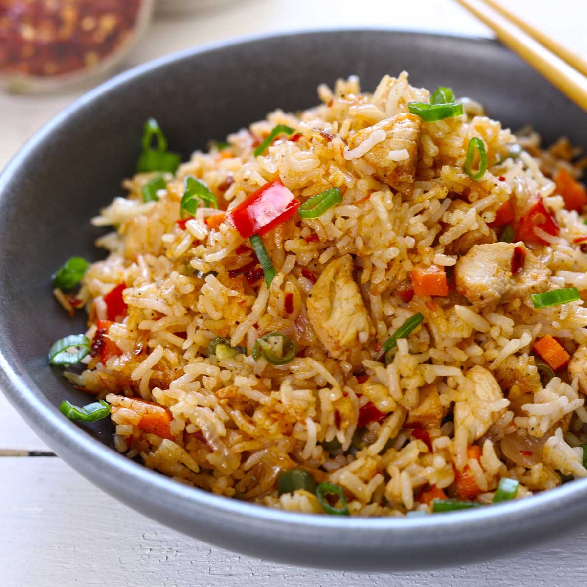 nuôi gà đá thả vườn